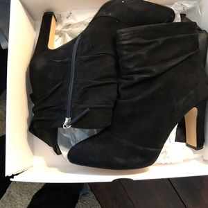 Lou suede boots